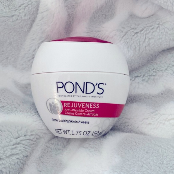 Ponds Rejuveness Anti-Wrinkle Face Cream - Picture 1 of 4